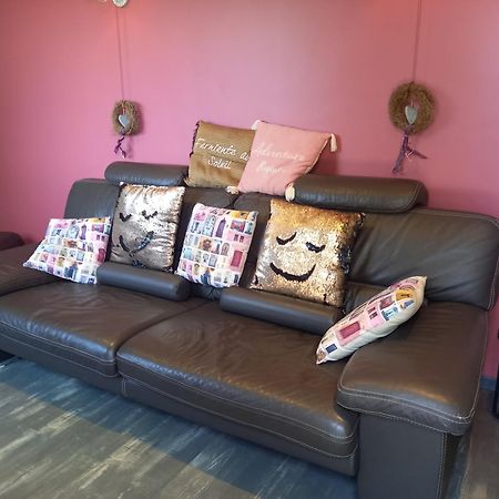 Gite Citadin 3 Epis "Carpe Diem" Villa Bastogne Room photo